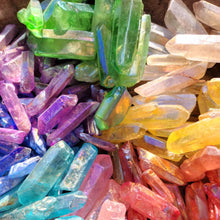 Cargar imagen en el visor de la galería, Rainbow Aura Point Quartz Small
