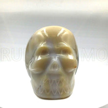 Load image into Gallery viewer, Calcedony skull head figure
