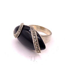 Cargar imagen en el visor de la galería, top side view of Black Onyx Oval Wrap with Diamonique Ring in Sterling Silver
