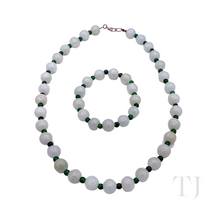 Cargar imagen en el visor de la galería, Jade necklace and bracelet set
