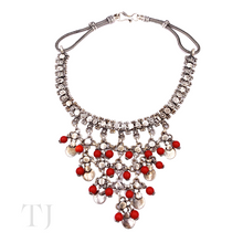 Загрузить изображение в средство просмотра галереи, Coral Beads in Sterling Silver Necklace
