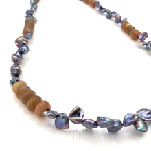 Cargar imagen en el visor de la galería, Multi-colored Pearl with Gemstone Necklace
