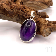 Load image into Gallery viewer, amethyst cabochon pendant
