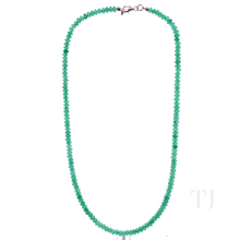 Загрузить изображение в средство просмотра галереи, Aventurine faceted chip necklace with sterling silver lobster clasp
