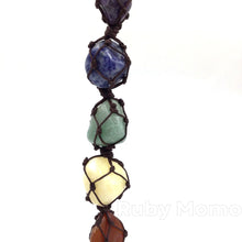 Cargar imagen en el visor de la galería, closer view of 7 chakras stones
