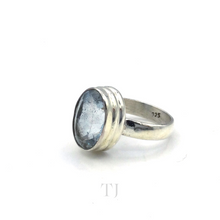 Load image into Gallery viewer, aquamarine oval shaped faceted ring in sterling silver 925
