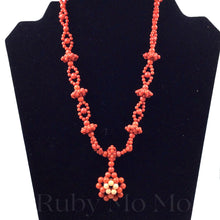 将图片加载到图库查看器，Australian Coral Bead Necklace with flower shaped pendant
