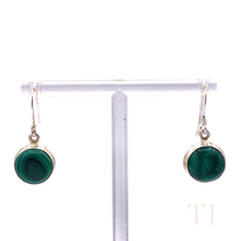 Cargar imagen en el visor de la galería, Malachite Round Earrings in Sterling Silver
