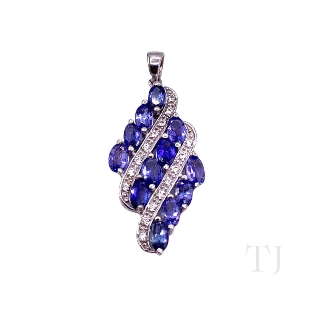 Tanzanite Lined Pendant in Sterling Silver