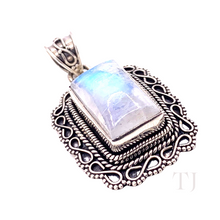 Load image into Gallery viewer, Moonstone Antique Designed Pendant in Sterling Silver
