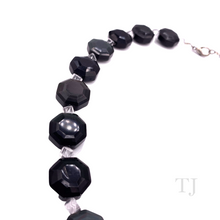 Cargar imagen en el visor de la galería, Black Onyx Faceted Necklace with Rhombus Quartz
