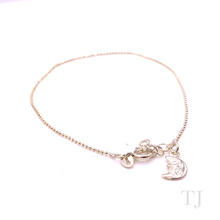 Cargar imagen en el visor de la galería, Sterling Silver Anklet with Moon Charm
