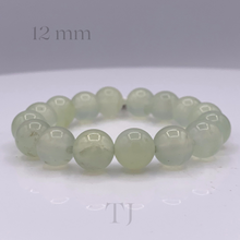 Load image into Gallery viewer, Korean Jade Bracelet
