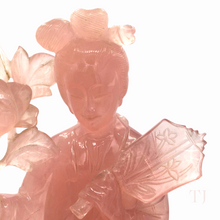 Cargar imagen en el visor de la galería, Goddess of Beauty: Hand-Carved Rose Quartz sculpture
