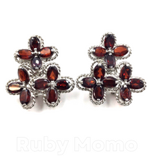 Load image into Gallery viewer, Garnet Triple Flowers Earring in Sterling Silver
