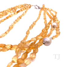 Cargar imagen en el visor de la galería, Citrine faceted stones with pearls necklace with sterling silver clasp
