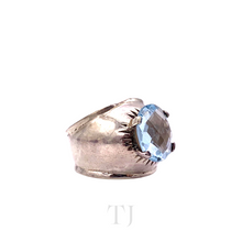 Load image into Gallery viewer, Side view of Aquamarine oval cut ring in sterling silver
