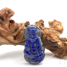 Cargar imagen en el visor de la galería, Buddha Figure Pendant made of Lapis Lazuli gemstone
