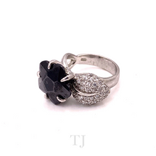 Cargar imagen en el visor de la galería, Black Onyx with Diamonique Ring in Sterling Silver
