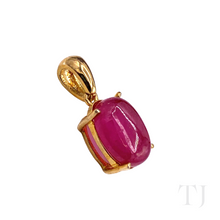 Cargar imagen en el visor de la galería, Ruby Cabochon Pendant in Sterling Silver Gold Coated
