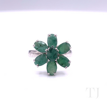 Load image into Gallery viewer, Emerald Flower Jewelry Set
