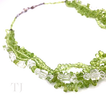 Cargar imagen en el visor de la galería, Peridot Chip Layered Necklace
