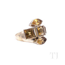 Cargar imagen en el visor de la galería, Citrine Twisted Ring in Sterling Silver
