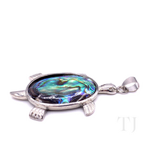 Cargar imagen en el visor de la galería, Mother of Pearl Turtle Pendant
