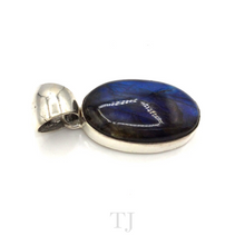 Load image into Gallery viewer, Labradorite Oval Cabochon Pendant in Sterling Silver
