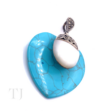Загрузить изображение в средство просмотра галереи, Blue Turquoise with Pearl Heart Pendant in Sterling Silver
