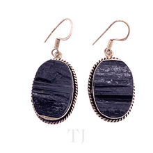 Cargar imagen en el visor de la galería, Black Tourmaline Rough Earrings in sterling silver
