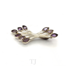 Cargar imagen en el visor de la galería, Top view of Amethyst Twisted Style Pendant in sterling silver
