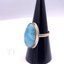 将图片加载到图库查看器，925 纯银 Larimar 椭圆形戒指
