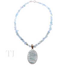 将图片加载到图库查看器，Aquamarine Chip Necklace with oval shaped Aquamarine pendant in silver 
