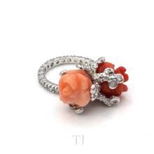 Cargar imagen en el visor de la galería, Italian Red &amp; Salmon Coral with Diamonique Ring in Sterling Silver
