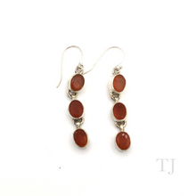 Cargar imagen en el visor de la galería, Carnelian Oval faceted stones in sterling silver earrings with hooks
