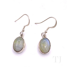 Cargar imagen en el visor de la galería, Moonstone Oval Cabochon Earrings in Sterling Silver
