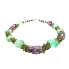 Cargar imagen en el visor de la galería, Fluorite Stone &amp; Peridot Chip Necklace
