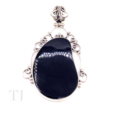 将图片加载到图库查看器，Black Onyx Bean Shape Pendant in Sterling Silver
