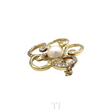 Cargar imagen en el visor de la galería, Pearl Brooch in Sterling Silver (Gold Coated)
