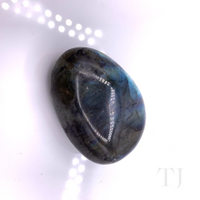 Cargar imagen en el visor de la galería, Labradorite Palm Stone (Small)
