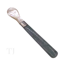 Load image into Gallery viewer, Burmese  Jade with Pearl Spoon
