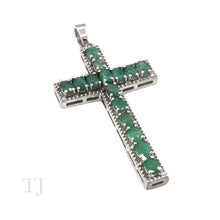 Cargar imagen en el visor de la galería, Emerald Cross Pendant in Sterling Silver
