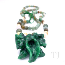 将图片加载到图库查看器，Burmese Jade Necklace
