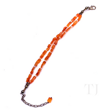 Cargar imagen en el visor de la galería, Carnelian tubes with flat pearls in between sterling silver bracelet
