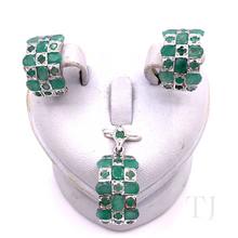 Load image into Gallery viewer, Emerald Oval Flat Cut Jewelry Set
