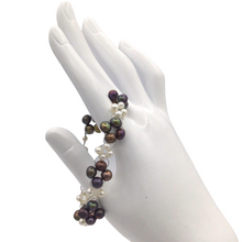 Cargar imagen en el visor de la galería, Freshwater Black Pearl Bracelet
