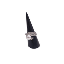 Cargar imagen en el visor de la galería, Pearl Ring in Sterling silver with  Diamquoie
