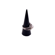 Cargar imagen en el visor de la galería, Pearl Ring in Sterling silver with  Diamquoie
