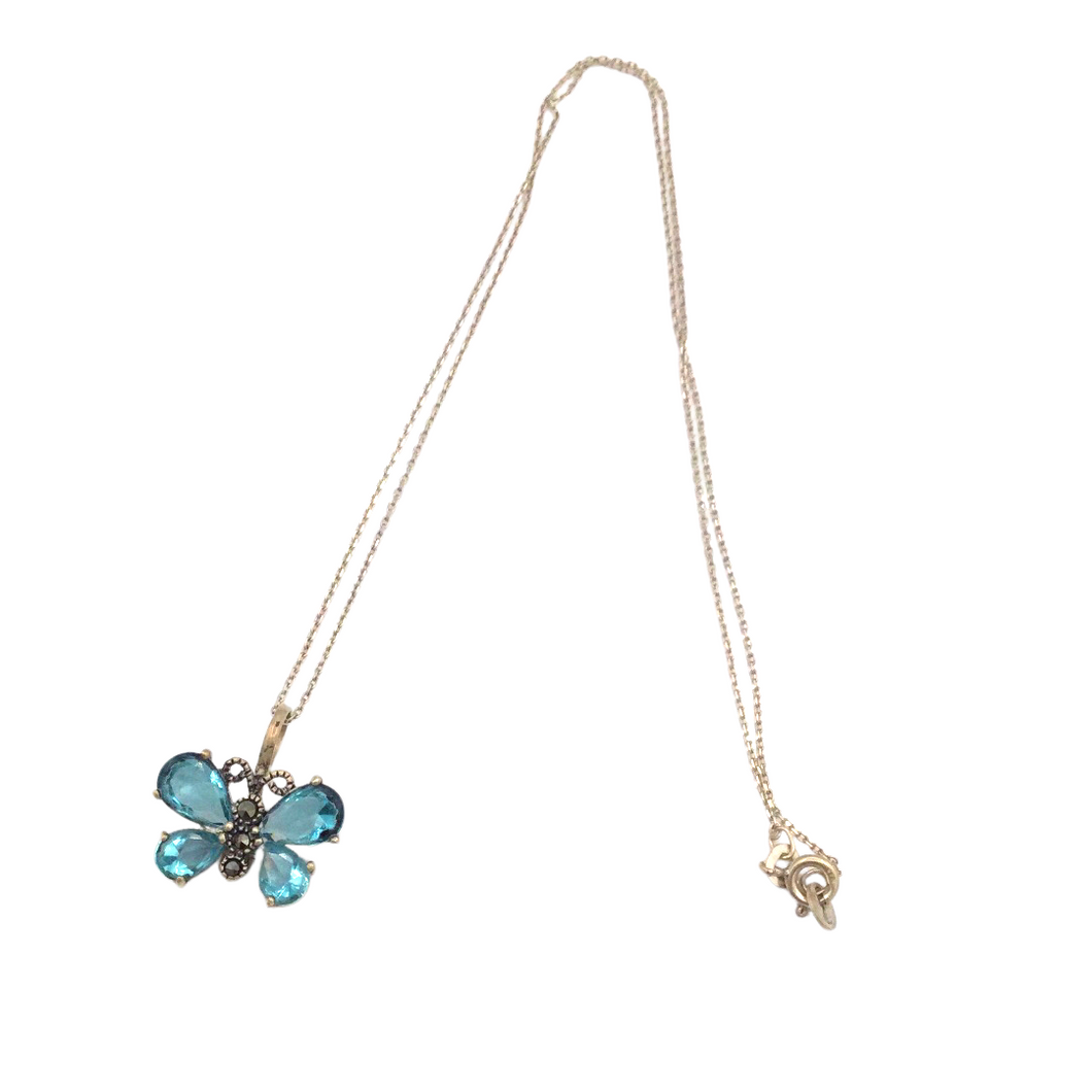 Sterling Silver Necklace with Butterfly shape in Blue Topaz